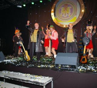 In karnaval zit alles4